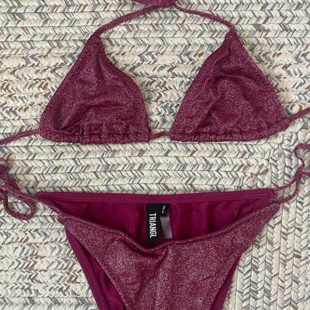 Trinagl swim